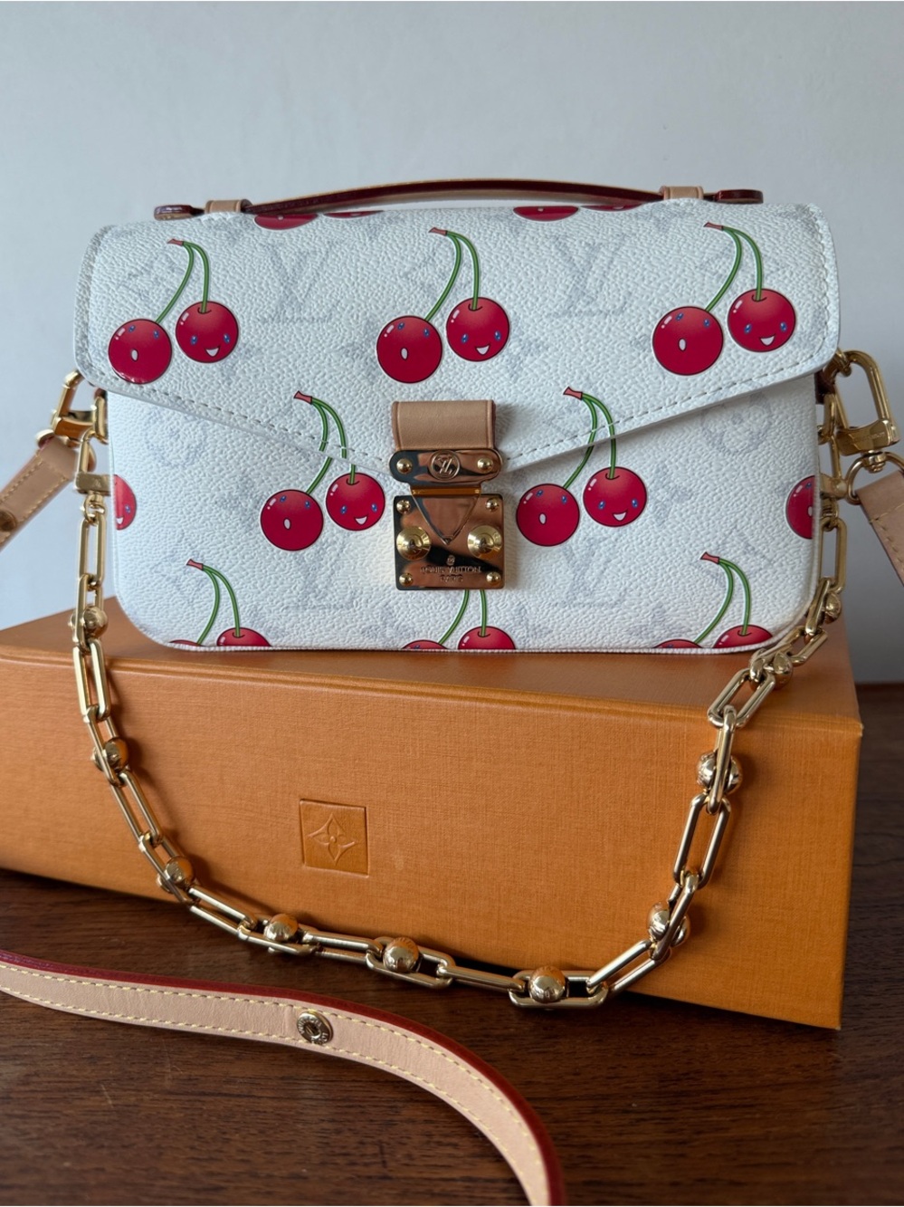 Louis Vuitton Murakami Cherries /Cerise WhiteConvertible Métis East West Bag